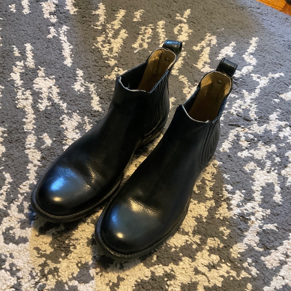 FRYE BOOTS -8.5